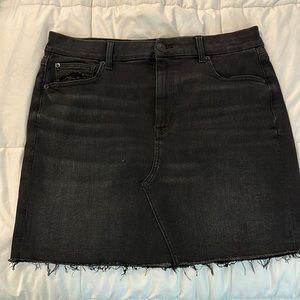 American Eagle Black Jean distressed Skirt Size 16